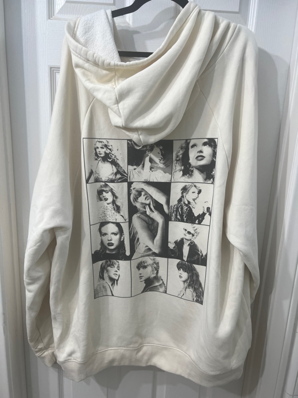 Taylor Swift The Eras Tour Hoodie Cream Graphic Back Official Merch Size 3XL - Picture 3 of 3